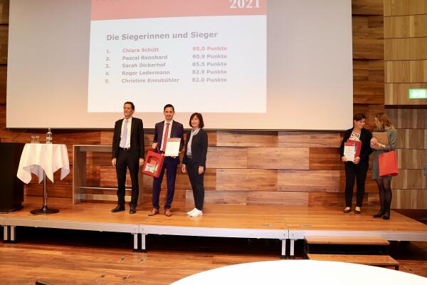 944BFAC8 AD16 45DD 9C2F 370188E8A7A9 1 201 a v2 944BFAC8 AD16 45DD 9C2F 370188E8A7A9 1 201 a v2